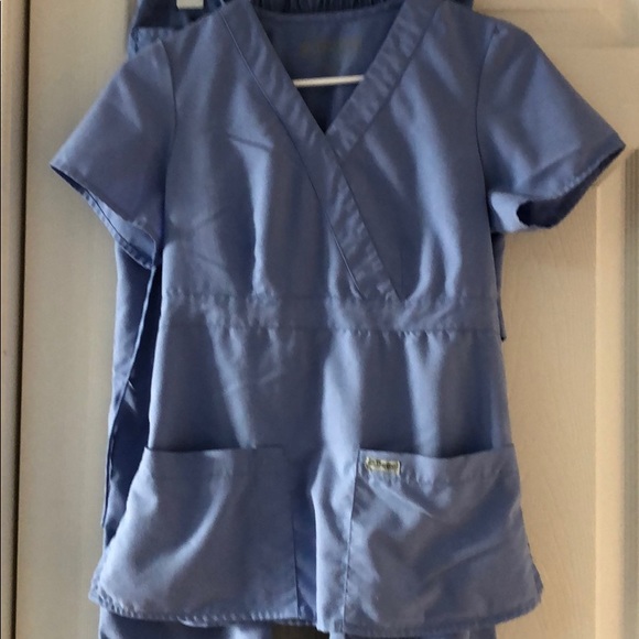 Grey’s Anatomy Scrub Set 🩺 - Picture 2 of 5